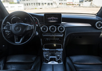 Подержанный автомобиль Mercedes-Benz GLC Coupe 2016 года (11 фото)