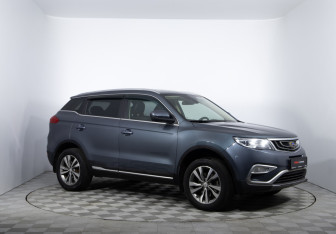 Подержанный автомобиль Geely Atlas 2021 года (3 фото)