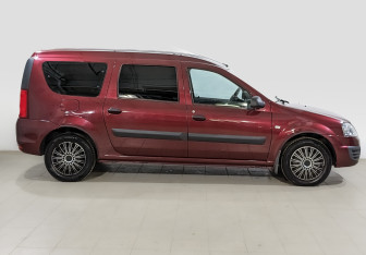 Подержанный автомобиль LADA (ВАЗ) Largus Wagon 2014 года (4 фото)