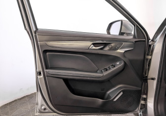 Подержанный автомобиль Haval Jolion 2021 года (19 фото)