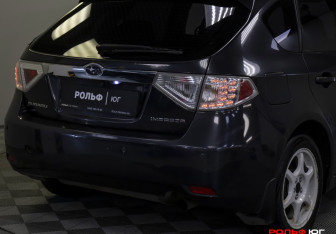 Подержанный автомобиль Subaru Impreza Hatchback 2008 года (19 фото)