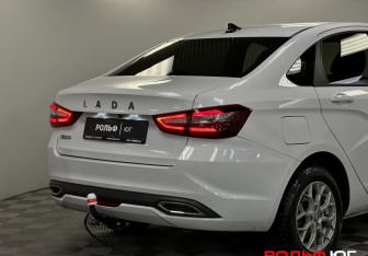 Подержанный автомобиль LADA (ВАЗ) Vesta Sedan 2023 года (21 фото)