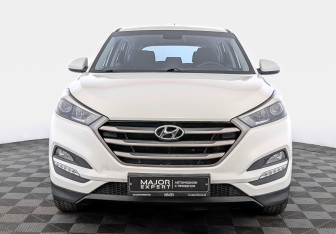 Подержанный автомобиль Hyundai Tucson 2015 года (2 фото)