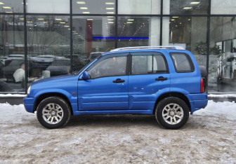Подержанный автомобиль Suzuki Grand Vitara 2003 года (5 фото)