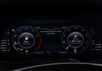 Подержанный автомобиль Skoda Superb Liftback 2021 года (10 фото)