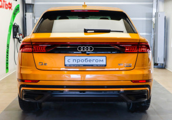 Подержанный автомобиль Audi Q8 2018 года (5 фото)