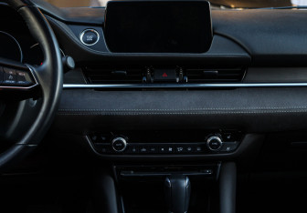Подержанный автомобиль Mazda 6 Sedan 2019 года (12 фото)