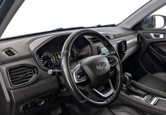 Подержанный автомобиль Chery Tiggo 4 2022 года (14 фото)