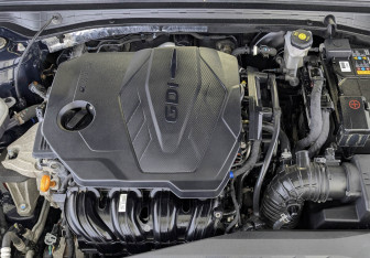 Подержанный автомобиль Kia K5 2021 года (9 фото)