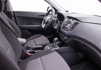 Подержанный автомобиль Hyundai Creta 2017 года (9 фото)