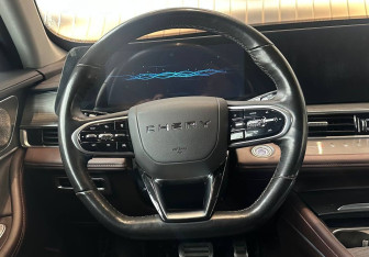 Подержанный автомобиль Chery Tiggo 8 Pro Max 2024 года (12 фото)
