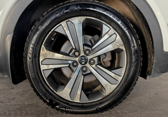 Подержанный автомобиль Kia Sorento 2018 года (21 фото)