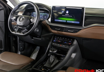 Подержанный автомобиль Skoda Kodiaq 2023 года (12 фото)