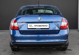 Подержанный автомобиль Skoda Rapid Liftback 2017 года (5 фото)
