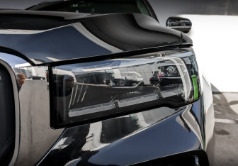 Подержанный автомобиль Geely Monjaro 2024 года (17 фото)