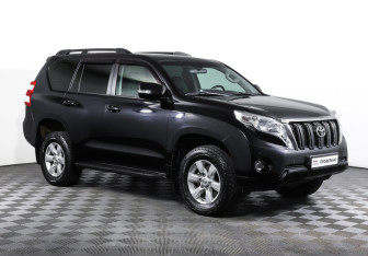 Подержанный автомобиль Toyota Land Cruiser Prado 2013 года (3 фото)