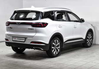 Подержанный автомобиль Chery Tiggo 7 Pro 2021 года (5 фото)