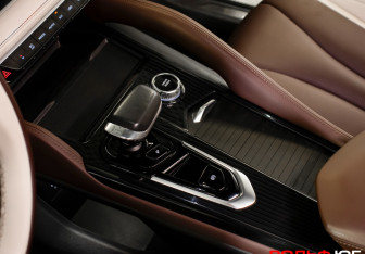 Подержанный автомобиль Geely Monjaro 2023 года (21 фото)