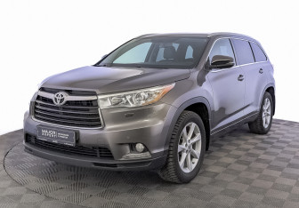 Подержанный автомобиль Toyota Highlander 2014 года (1 фото)