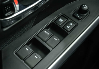 Подержанный автомобиль Suzuki SX4 Hatchback 2020 года (16 фото)