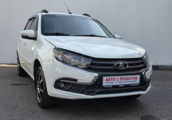 Подержанный автомобиль LADA (ВАЗ) Granta Wagon 2019 года (3 фото)