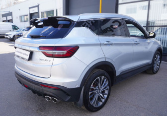 Подержанный автомобиль Geely Coolray 2021 года (5 фото)