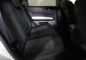 Подержанный автомобиль Nissan X-Trail 2013 года (11 фото)