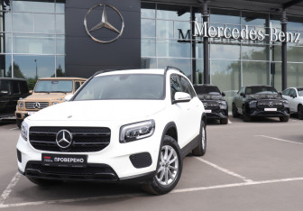 Подержанный автомобиль Mercedes-Benz GLB 2020 года (23 фото)