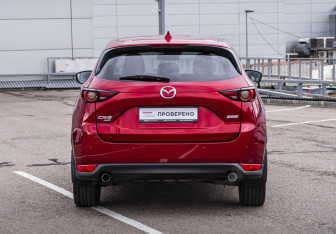 Подержанный автомобиль Mazda CX-5 2019 года (7 фото)