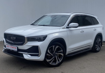 Подержанный автомобиль Geely Monjaro 2023 года (1 фото)