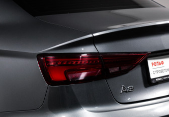 Подержанный автомобиль Audi A3 Sedan 2019 года (16 фото)