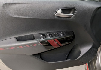 Подержанный автомобиль Kia Picanto 2019 года (11 фото)