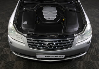 Подержанный автомобиль Infiniti M Sedan 2007 года (10 фото)