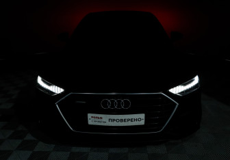 Подержанный автомобиль Audi A7 2021 года (26 фото)