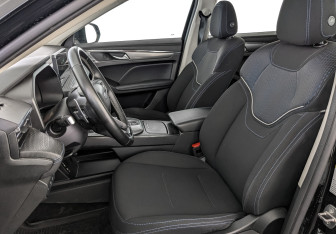 Подержанный автомобиль Haval Jolion 2023 года (19 фото)