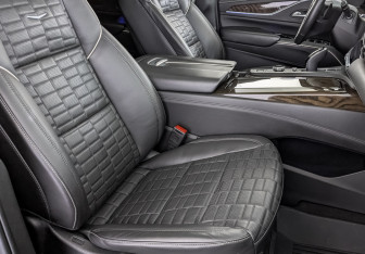 Подержанный автомобиль Cadillac Escalade Suv 2022 года (24 фото)