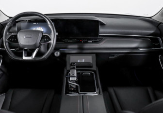 Подержанный автомобиль FAW Bestune T99 2023 года (12 фото)