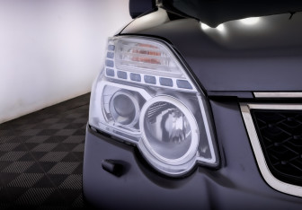 Подержанный автомобиль Nissan X-Trail 2014 года (17 фото)