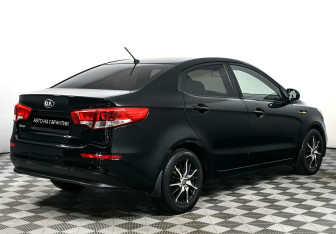 Подержанный автомобиль Kia Rio Sedan 2016 года (3 фото)