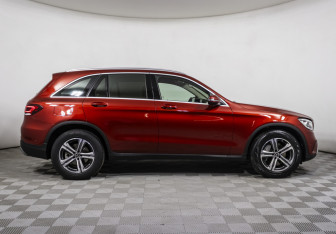 Подержанный автомобиль Mercedes-Benz GLC Coupe 2020 года (4 фото)