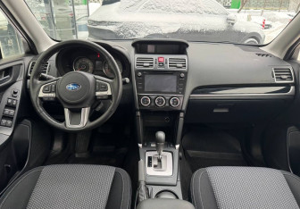 Подержанный автомобиль Subaru Forester Suv 2017 года (9 фото)