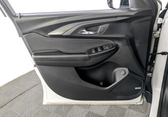 Подержанный автомобиль Chevrolet TrailBlazer 2021 года (19 фото)