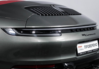 Подержанный автомобиль Porsche 911 Convertible 2021 года (16 фото)