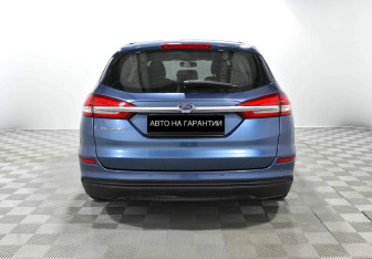 Подержанный автомобиль Ford Mondeo Wagon 2018 года (4 фото)