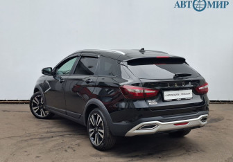 Подержанный автомобиль LADA (ВАЗ) Vesta Wagon 2023 года (7 фото)