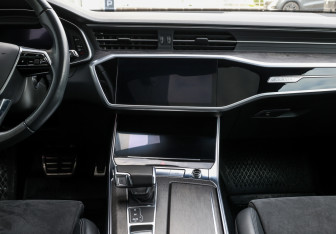 Подержанный автомобиль Audi A6 allroad 2020 года (14 фото)