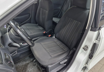 Подержанный автомобиль Volkswagen Polo Sedan 2019 года (11 фото)