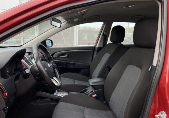 Подержанный автомобиль Kia Ceed Wagon 2011 года (20 фото)