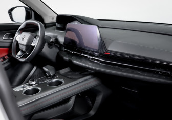 Подержанный автомобиль Changan CS55PLUS 2023 года (9 фото)