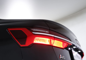 Подержанный автомобиль Audi A6 Sedan 2019 года (23 фото)